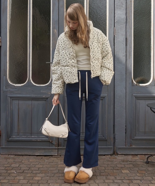 Birthday room(バースデイルーム)の「ロゴブーツカットパンツ/logo boot cut pants(スウェットパンツ・レディース・ネイビー/ブラウン・FREE)」の11枚目の写真