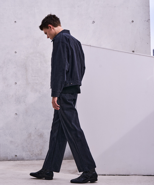 WISM(ウィズム)の「NAMELESSNESS / ネームレスネス HERRINGBONE ZIP BLOUSON(ブルゾン・メンズ・ブラック・3/2)」の8枚目の写真