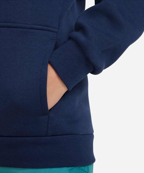 NIKE(ナイキ)の「ナイキ スポーツウェア クラブ フリース ジュニア フルジップ パーカー / Nike Sportswear Club Fleece Big Kids' Full-Zip Hoodie FD3004-410 Midnight Navy(パーカー・キッズ・ネイビー・140/150/130/160)」の4枚目の写真