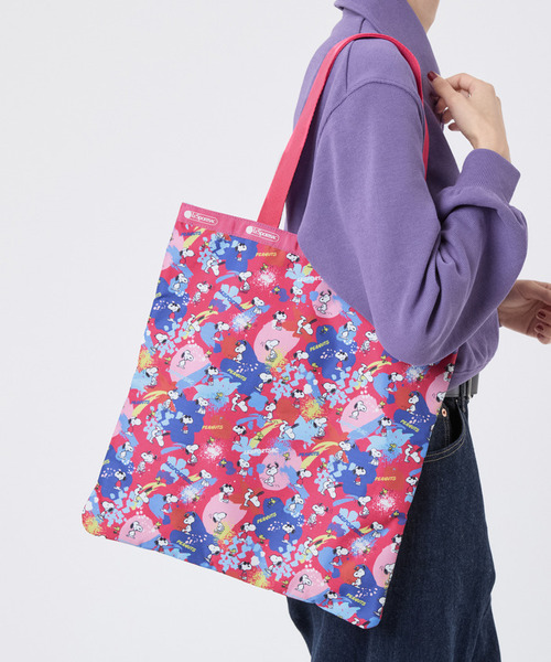 LeSportsac(レスポートサック)の「LARGE EMERALD TOTE ピーナッツプレイタイム(トートバッグ・レディース・ピンク・FREE)」の2枚目の写真