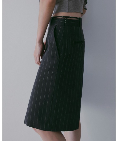 anuke(アンヌーク)の「Linen Half Pants(その他パンツ・レディース・ネイビー/ブラウン・36inch/38inch)」の9枚目の写真