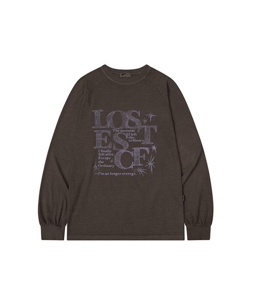 ESCAPEFROM（エスケープフロム）の「スケッチロストロゴプリントオーバーサイズピグメントロングスリーブ[4色]（Tシャツ/カットソー・レディース・ブルー/グレー/バーガンディー/ブラウン・MEDIUM）」の3枚目の写真