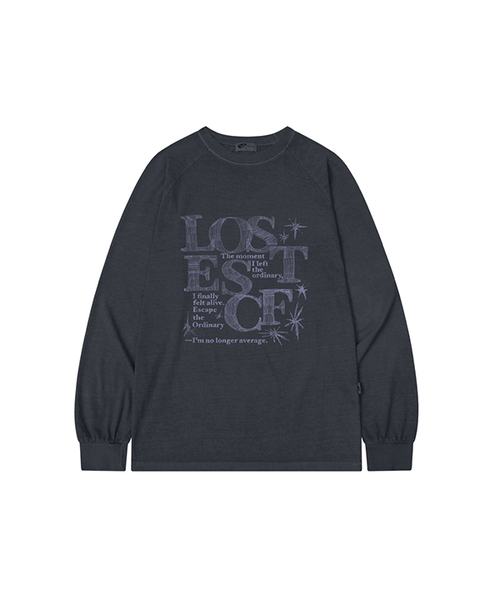 ESCAPEFROM（エスケープフロム）の「スケッチロストロゴプリントオーバーサイズピグメントロングスリーブ[4色]（Tシャツ/カットソー・レディース・ブルー/グレー/バーガンディー/ブラウン・MEDIUM）」の4枚目の写真