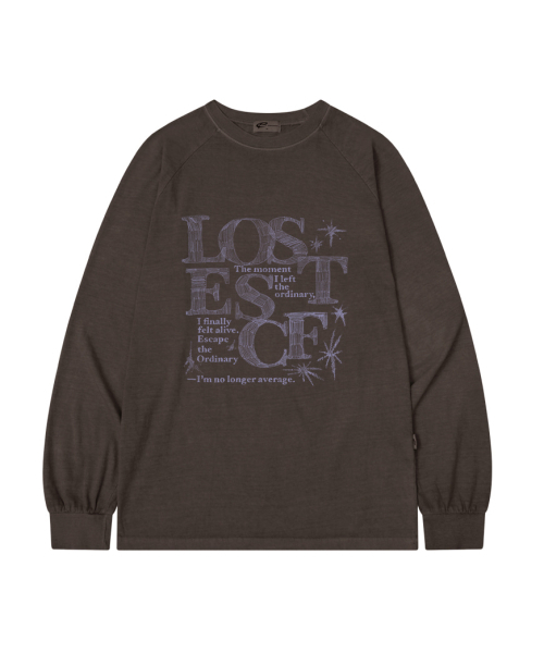 ESCAPEFROM（エスケープフロム）の「スケッチロストロゴプリントオーバーサイズピグメントロングスリーブ[4色]（Tシャツ/カットソー・レディース・ブルー/グレー/バーガンディー/ブラウン・MEDIUM）」の7枚目の写真