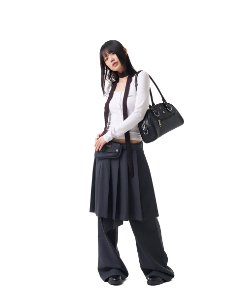 IUGAMAKARAS(イウガマカラス)の「Button Fitted Top (White)(Tシャツ/カットソー・レディース・その他・FREE)」の8枚目の写真
