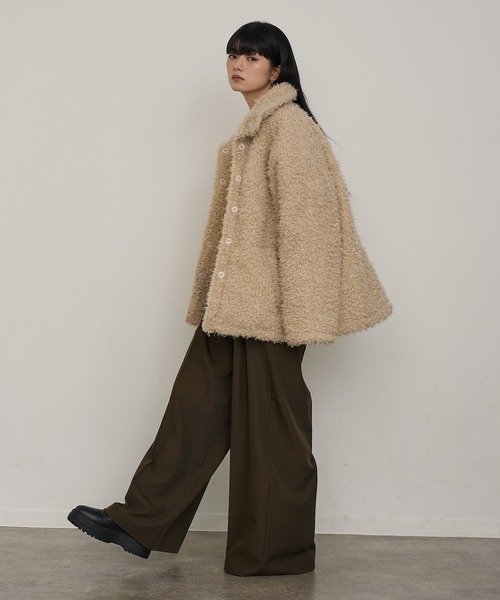 NOGLE（ノグル）の「【NOGLE/ノグル】カーリーシャギーボアスタンドコート（その他アウター・レディース・ライトベージュ/ダークブラウン・FREE）」の18枚目の写真