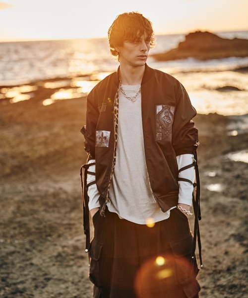 glamb(グラム)の「Blow Layered Cutsew / ブロウレイヤードカットソー(Tシャツ/カットソー・メンズ・ホワイト/ブラック/カーキ・S/M/L)」の14枚目の写真