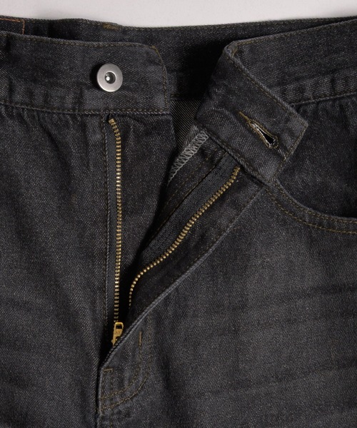 MUHET（ミュエータ）の「cinch-back flare denim pants / シンチバックフレアデニムパンツ（デニムパンツ・レディース・インディゴブルー/ブラック・MEDIUM/SMALL/LARGE）」の11枚目の写真