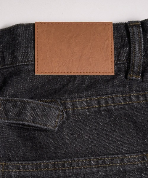 MUHET（ミュエータ）の「cinch-back flare denim pants / シンチバックフレアデニムパンツ（デニムパンツ・レディース・インディゴブルー/ブラック・MEDIUM/SMALL/LARGE）」の3枚目の写真