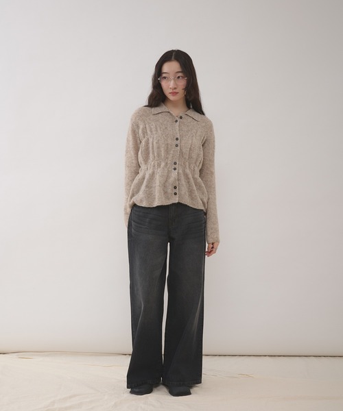 MUHET（ミュエータ）の「cinch-back flare denim pants / シンチバックフレアデニムパンツ（デニムパンツ・レディース・インディゴブルー/ブラック・MEDIUM/SMALL/LARGE）」の15枚目の写真