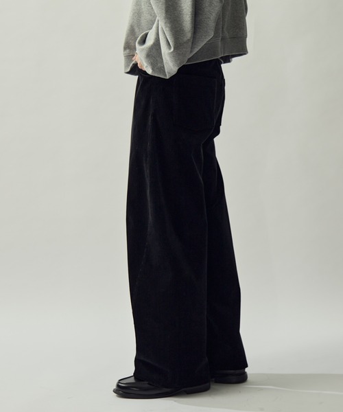 Lui's（ルイス）の「WOOL CORDUROY/ウールコーデュロイカーブパンツ（その他パンツ・メンズ・ダークブルー/ブラック・S/M）」の5枚目の写真