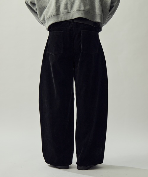 Lui's（ルイス）の「WOOL CORDUROY/ウールコーデュロイカーブパンツ（その他パンツ・メンズ・ダークブルー/ブラック・S/M）」の6枚目の写真