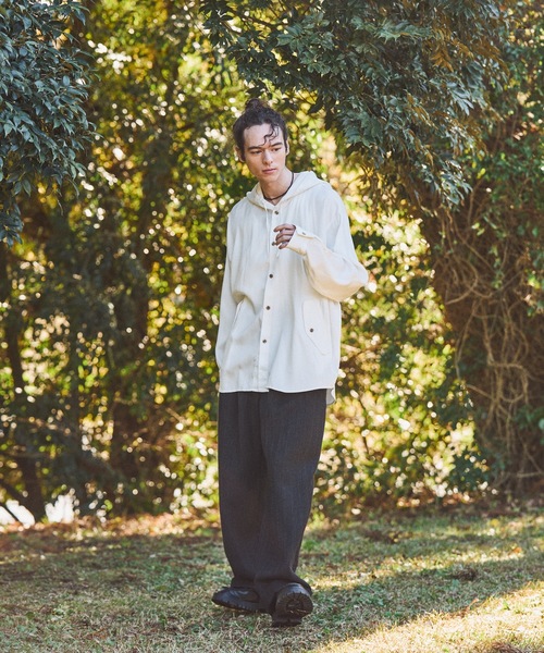 CASPER JOHN（キャスパージョン）の「Lyocell100 snow parka/リヨセル100スノーパーカー（その他アウター・メンズ・ホワイト/ブラック・X-SMALL/LARGE/MEDIUM/SMALL）」の7枚目の写真