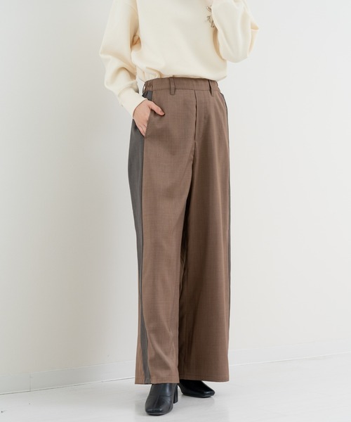 refinedworks(リファインドワークス)の「【refinedworks】ライン で魅せる 2トーンデザインパンツ(その他パンツ・レディース・ベージュ/カーキ・FREE)」の3枚目の写真