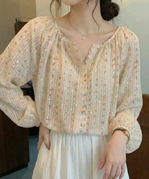 cammie（キャミー）の「小花柄ブラウス（シャツ/ブラウス・レディース・アイボリー・M/L）」の3枚目の写真