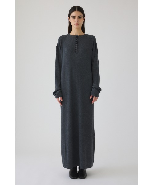 RIM.ARK(リムアーク)の「Fabric covered button dress ファブリックカバードボタンドレス(ドレス・レディース・ブラック/ダークネイビー/ベージュ/チャコールグレー・36/38)」の10枚目の写真
