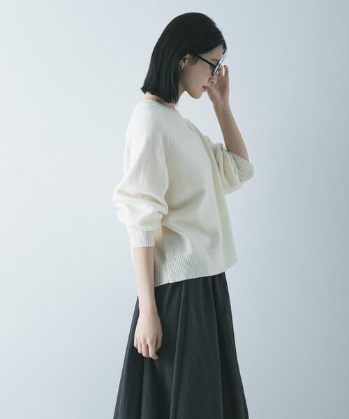 URBAN RESEARCH（アーバンリサーチ）の「ウォッシャブルウールカシミヤニット（ニット/セーター・レディース・オフホワイト/ブルー/レッド・FREE）」の18枚目の写真