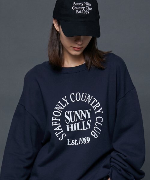 STAFF ONLY(スタッフオンリー)の「EST 1989 SWEATSHIRTS SWEATSHIRTS (NAVY)(スウェット・レディース・その他・SMALL/MEDIUM/LARGE)」の1枚目の写真
