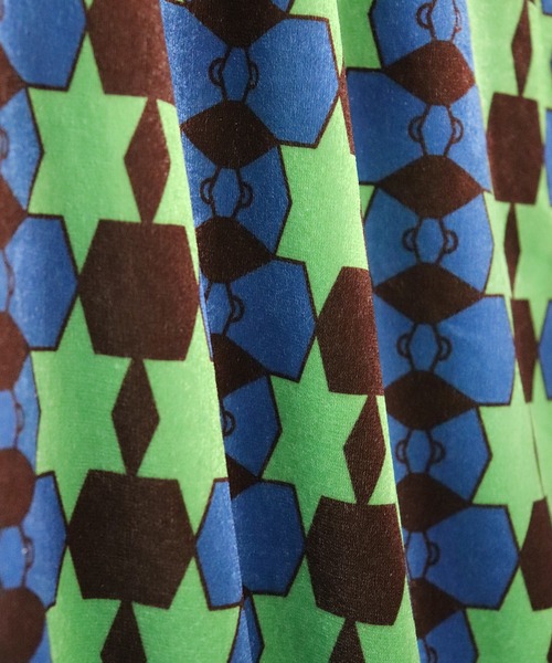 moyan ecri(モヤン エクリ)の「<moyan ecri>カットベロア総柄イージーパンツLink our Ties Easy pants(その他パンツ・レディース・ブルー系その他/オレンジ系その他・M/L)」の22枚目の写真