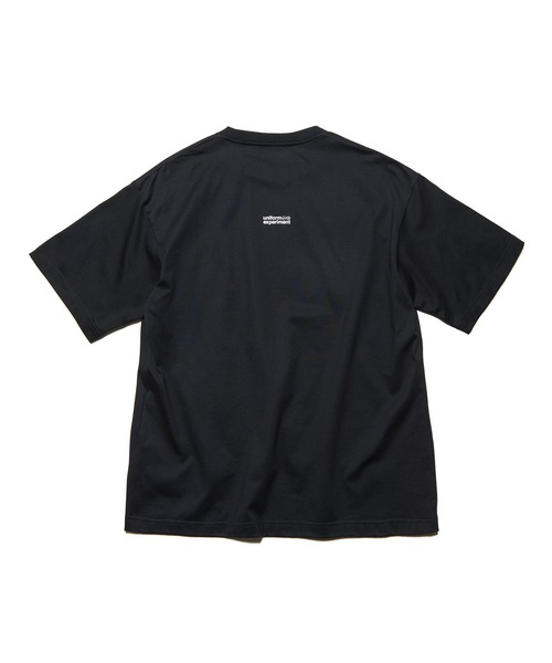 uniform experiment（ユニフォームエクスペリメント）の「MICHAEL CHERNO: SKETCH TEE（Tシャツ/カットソー・メンズ・ブラック/ホワイト・5/4/3/2/1）」の4枚目の写真