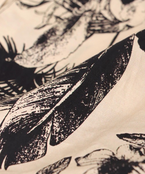 Cepica（セピカ）の「草花プリントボリューム袖ブラウス（シャツ/ブラウス・レディース・ライトベージュ・FREE）」の16枚目の写真