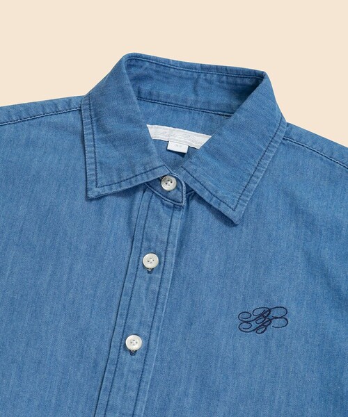 BROOKS BROTHERS(ブルックスブラザーズ)の「【Double B Collection】 コットン ライトウェイトデニム BBロゴ オーバーサイズシャツ(シャツ/ブラウス・レディース・ブルー・LARGE/MEDIUM/SMALL/X-SMALL)」の2枚目の写真