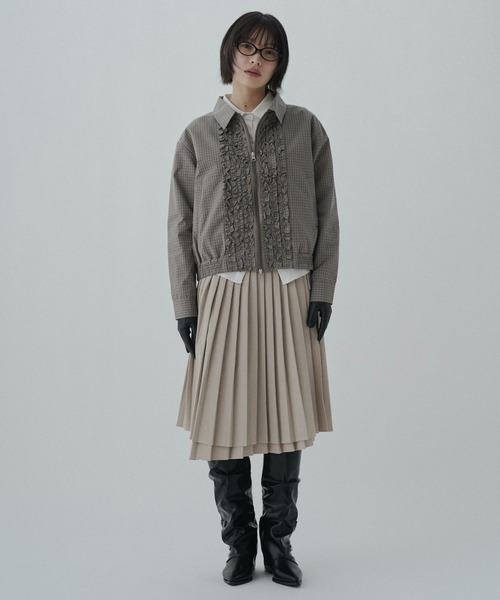 FEKETE(フェケテ)の「wrapping pleated skirt / ラッピングプリーツスカート(スカート・レディース・ベージュ/ライトブルー/ブラック・FREE)」の11枚目の写真