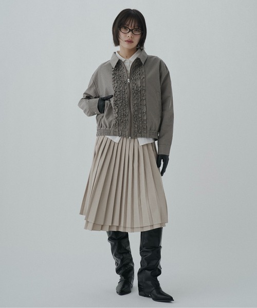 FEKETE(フェケテ)の「wrapping pleated skirt / ラッピングプリーツスカート(スカート・レディース・ベージュ/ライトブルー/ブラック・FREE)」の13枚目の写真