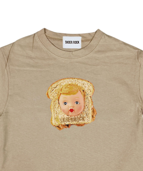 SK8ER ROCK(スケーターロック)の「トーストクロップTシャツ(ベージュ)(Tシャツ/カットソー・レディース・その他・ONE SIZE)」の3枚目の写真
