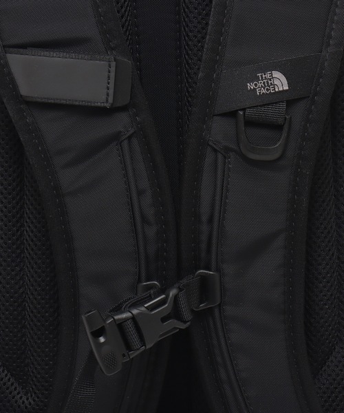 THE NORTH FACE(ザノースフェイス)の「THE NORTH FACE Single Shot / ザ ノース フェイス シングル ショット(バックパック/リュック・メンズ・ピンク/ベージュ/ネイビー・FREE)」の16枚目の写真