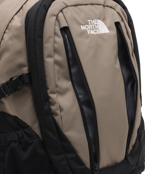 THE NORTH FACE(ザノースフェイス)の「THE NORTH FACE Single Shot / ザ ノース フェイス シングル ショット(バックパック/リュック・メンズ・ピンク/ベージュ/ネイビー・FREE)」の17枚目の写真