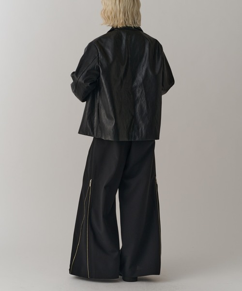 Lui's（ルイス）の「【mi-企画】サイドZIPワイドフレアパンツ（スラックス・レディース・ブラック/グレー・M/S）」の3枚目の写真