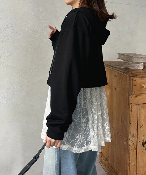 Thevon（ゼボン）の「ダブルジップ裏毛ショートパーカー（パーカー・レディース・ブラック/グレー/ライトグレー・FREE）」の6枚目の写真