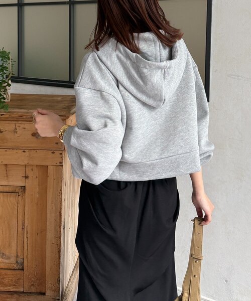 Thevon（ゼボン）の「ダブルジップ裏毛ショートパーカー（パーカー・レディース・ブラック/グレー/ライトグレー・FREE）」の15枚目の写真