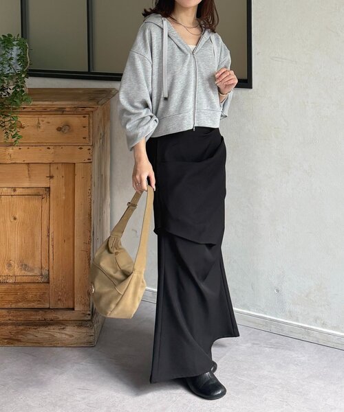 Thevon（ゼボン）の「ダブルジップ裏毛ショートパーカー（パーカー・レディース・ブラック/グレー/ライトグレー・FREE）」の19枚目の写真