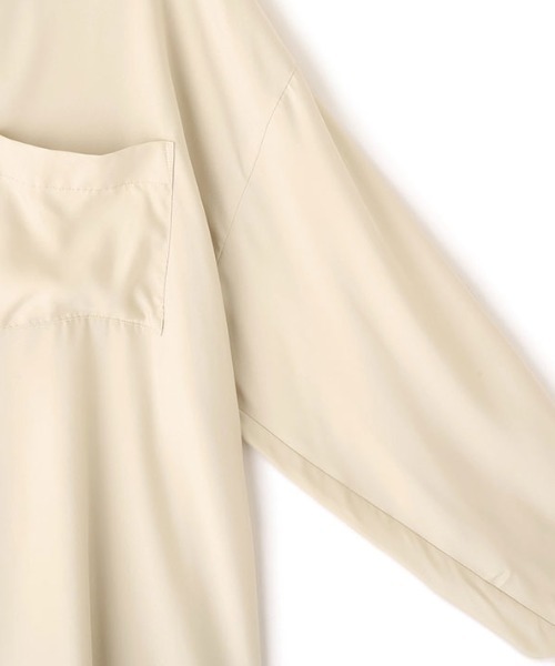 ETRE TOKYO（エトレトウキョウ）の「キュプラネクタイオーバーサイズシャツ（シャツ/ブラウス・レディース・ブラウン/ブルー/ライトベージュ・FREE）」の22枚目の写真