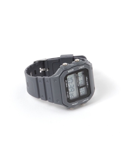 niko and...(ニコアンド)の「3ウィンドウデジタルウォッチ(デジタル腕時計・レディース・パープル/ベージュ/チャコール・0)」の4枚目の写真