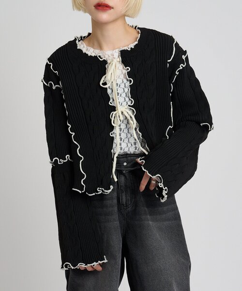 w closet(ダブルクローゼット)の「new配色メロウケーブルカーディガン(カーディガン/ボレロ・レディース・サックスブルー/ブラック/アイボリー/ピンク/ネイビー/イエロー・FREE)」の3枚目の写真