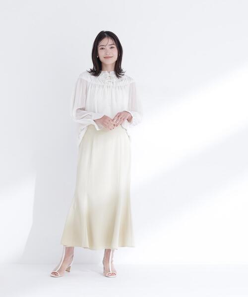 NATURAL BEAUTY BASIC(ナチュラルビューティーベーシック)の「◇シャーリングショルダーブラウス(シャツ/ブラウス・レディース・イエロー/ブラウン/オフホワイト・FREE)」の9枚目の写真