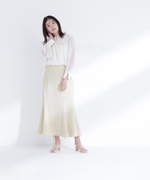 NATURAL BEAUTY BASIC(ナチュラルビューティーベーシック)の「◇シャーリングショルダーブラウス(シャツ/ブラウス・レディース・イエロー/ブラウン/オフホワイト・FREE)」の11枚目の写真