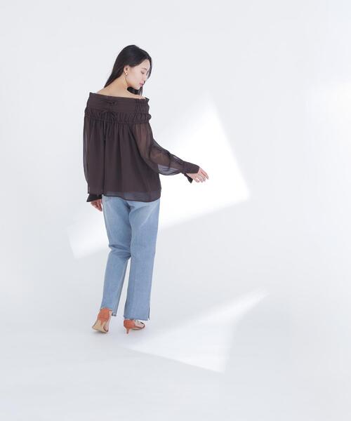 NATURAL BEAUTY BASIC(ナチュラルビューティーベーシック)の「◇シャーリングショルダーブラウス(シャツ/ブラウス・レディース・イエロー/ブラウン/オフホワイト・FREE)」の19枚目の写真