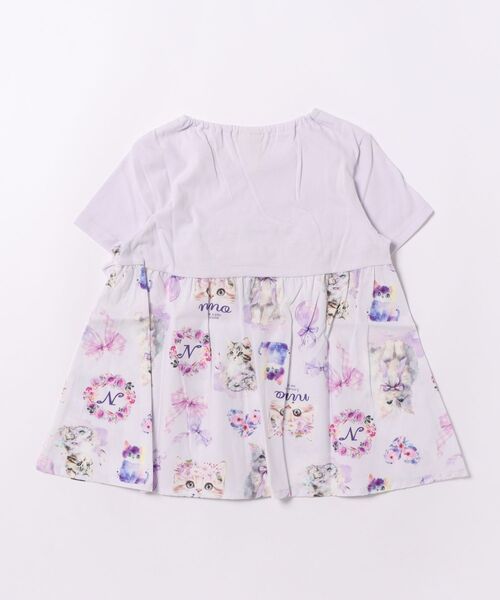 nino（ニノ）の「ラベンダーねこプリント　Tシャツ（Tシャツ/カットソー・キッズ・ラベンダー・140cm/130cm）」の2枚目の写真