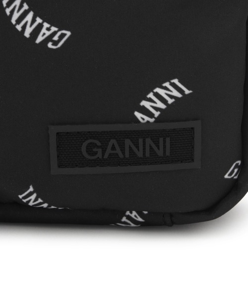 GANNI（ガニー）の「【GANNI for ADAM ET ROPE'】Re-Tech Logo Print Festival bag（ショルダーバッグ・レディース・ブラック・FREE）」の12枚目の写真