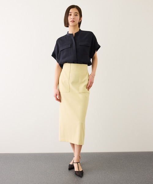 ROPE'（ロペ）の「ライトトリアセバックサテンフラップブラウス/イージーケア・セットアップ対応（シャツ/ブラウス・レディース・ネイビー/ベージュ・FREE）」の12枚目の写真