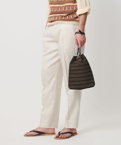UNITED ARROWS(ユナイテッドアローズ)の「<印傳屋上原勇七>合切袋L/爪唐草(ショルダーバッグ・メンズ・その他1・FREE)」の2枚目の写真