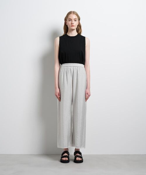 LANVIN en Bleu(ランバンオンブルー)の「ストライプシアーイージーパンツ(その他パンツ・レディース・オフホワイト/ブラック・38/36)」の3枚目の写真