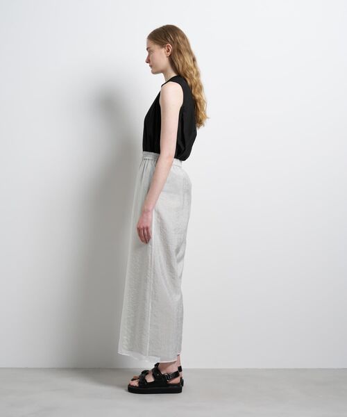 LANVIN en Bleu(ランバンオンブルー)の「ストライプシアーイージーパンツ(その他パンツ・レディース・オフホワイト/ブラック・38/36)」の4枚目の写真