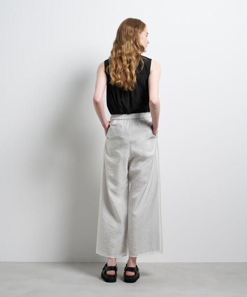 LANVIN en Bleu(ランバンオンブルー)の「ストライプシアーイージーパンツ(その他パンツ・レディース・オフホワイト/ブラック・38/36)」の5枚目の写真