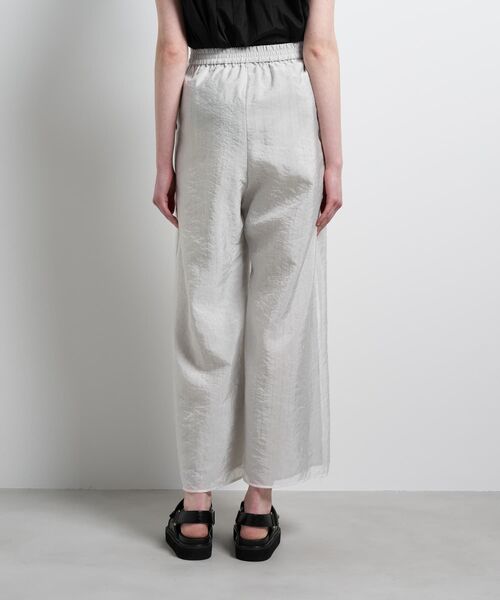 LANVIN en Bleu(ランバンオンブルー)の「ストライプシアーイージーパンツ(その他パンツ・レディース・オフホワイト/ブラック・38/36)」の8枚目の写真