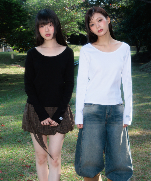 ROSEFRANTZ（ロゼフランツ）の「Essential Rose Label Long Sleeve [Black]（Tシャツ/カットソー・レディース・ブラック・SMALL/MEDIUM）」の4枚目の写真